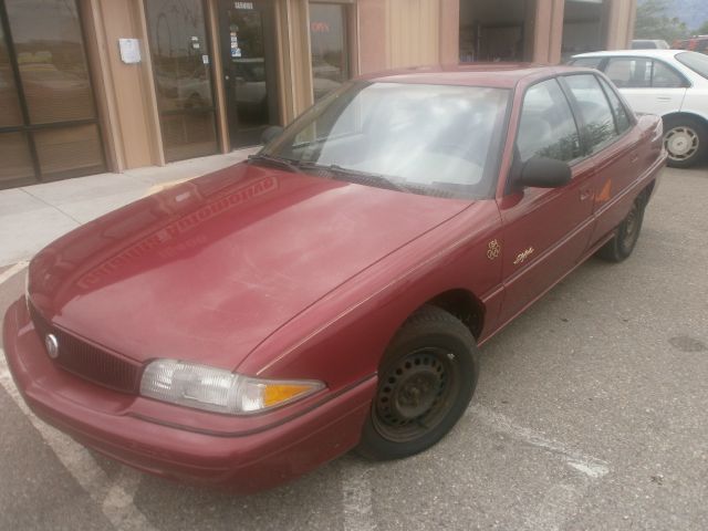 1996 Buick Skylark SLE 2WD Coupe