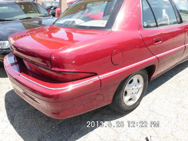 1997 Buick Skylark SLE 2WD Coupe