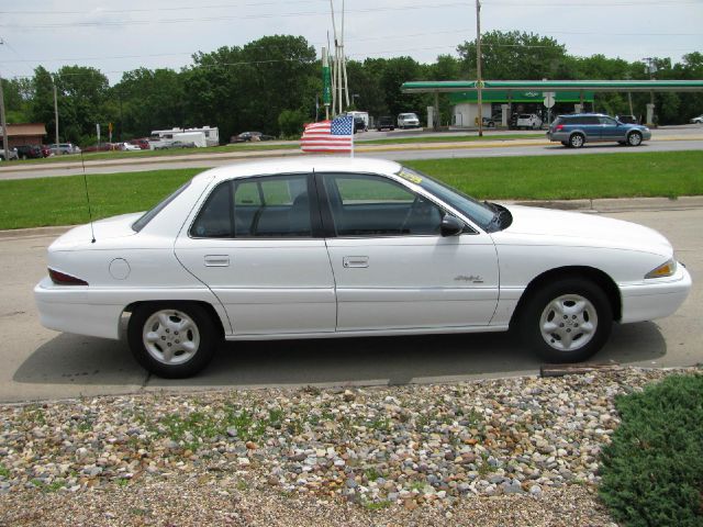 1997 Buick Skylark SLE 2WD Coupe