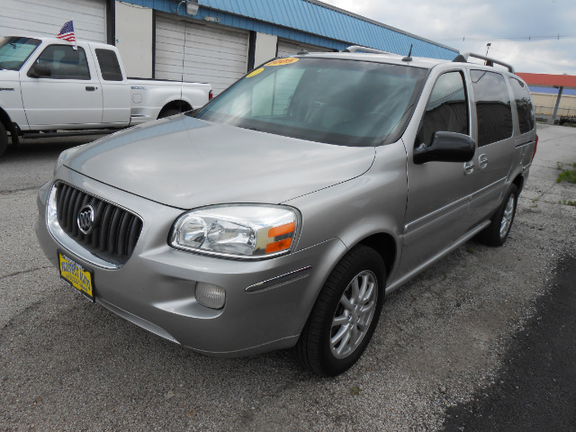 2005 Buick Terraza All The Whistlesbells