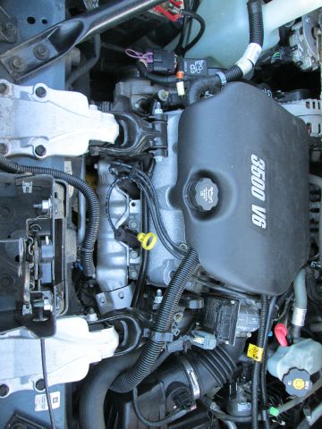 2005 Buick Terraza GS 460 Sedan 4D