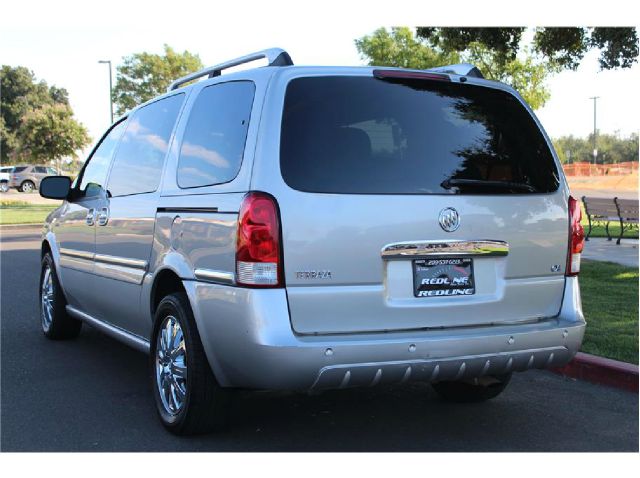 2005 Buick Terraza All The Whistlesbells