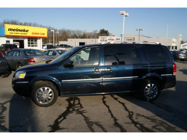 2005 Buick Terraza All The Whistlesbells