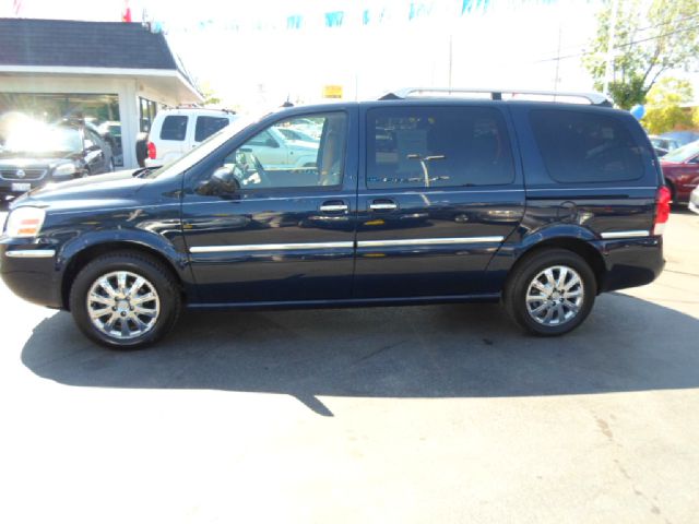 2005 Buick Terraza All The Whistlesbells