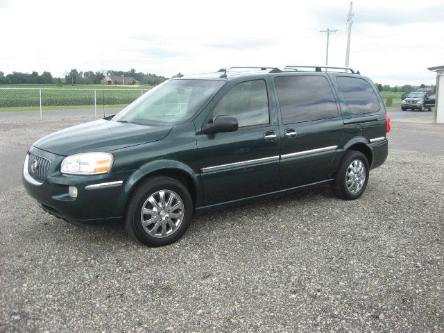 2005 Buick Terraza All The Whistlesbells