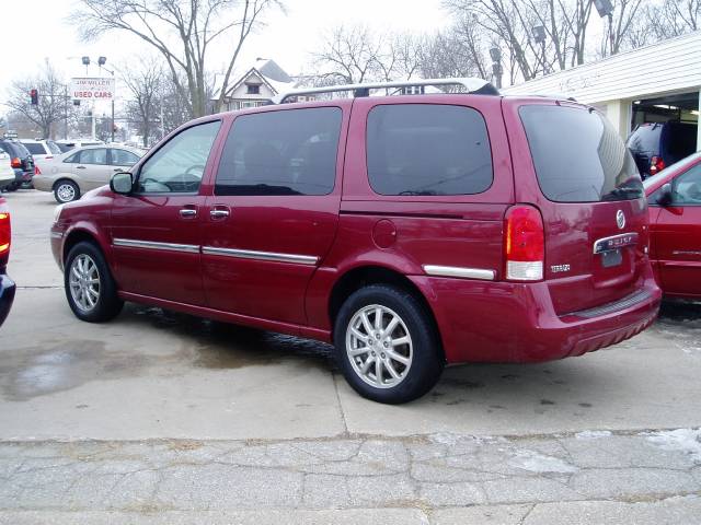 2005 Buick Terraza All The Whistlesbells