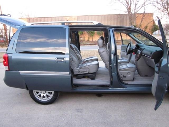 2006 Buick Terraza All The Whistlesbells
