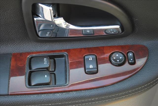 2007 Buick Terraza All The Whistlesbells