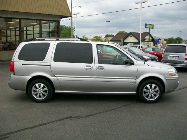 2007 Buick Terraza All The Whistlesbells
