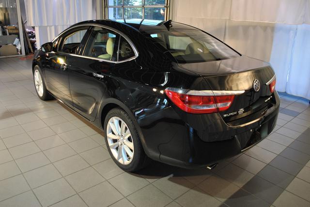 2012 Buick Verano Turbo / Komfort