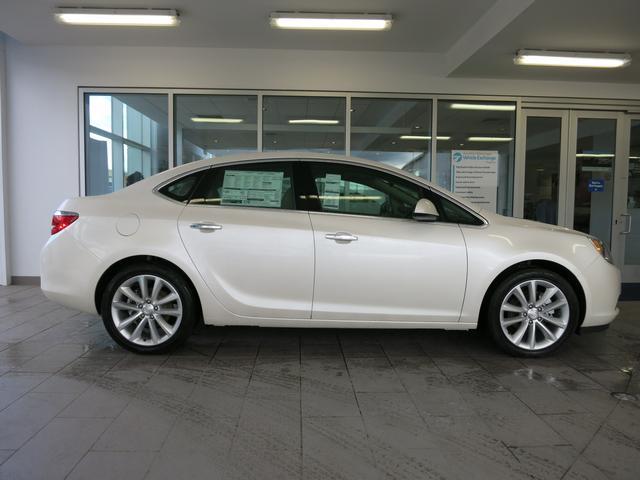 2013 Buick Verano SLT LOW Miles Great Truck