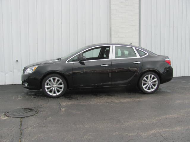 2013 Buick Verano Turbo / Komfort