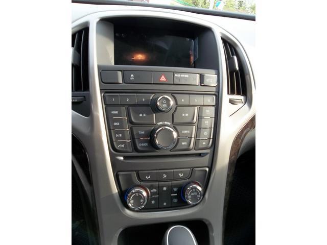 2013 Buick Verano SE Sedan