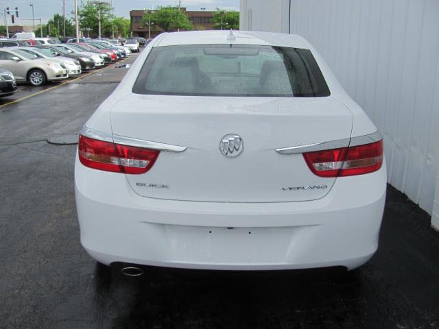 2013 Buick Verano Base