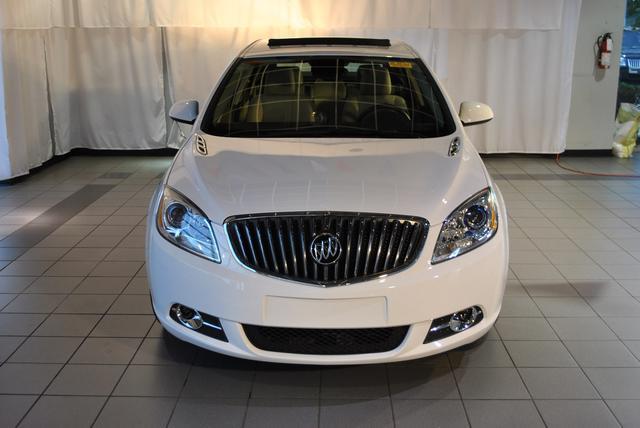 2013 Buick Verano Turbo / Komfort