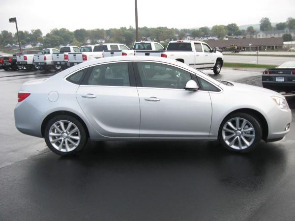 2013 Buick Verano Turbo / Komfort
