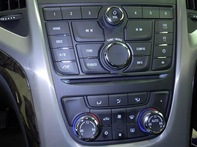 2013 Buick Verano Turbo / Komfort