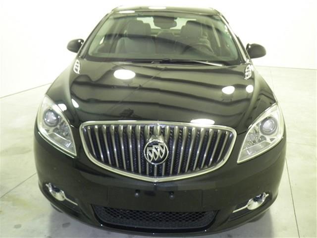 2013 Buick Verano Turbo / Komfort