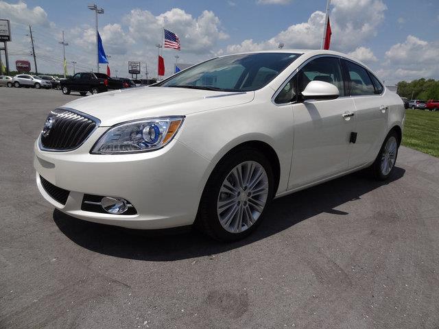 2013 Buick Verano Turbo / Komfort