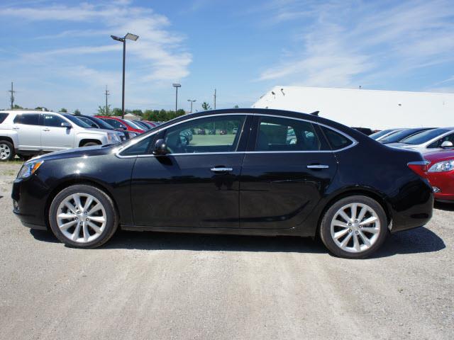 2013 Buick Verano Turbo / Komfort