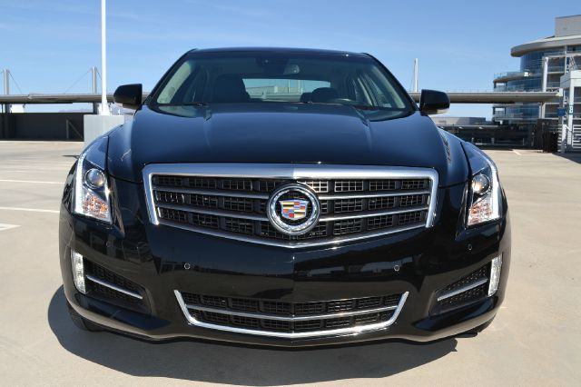 2013 Cadillac ATS 7 Passanger