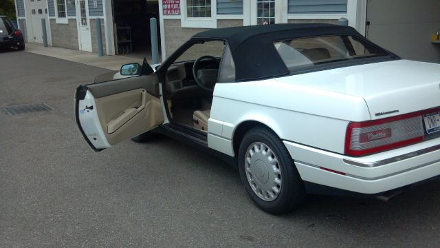 1993 Cadillac Allante Unknown