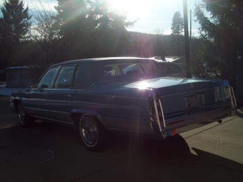 1991 Cadillac Brougham Base