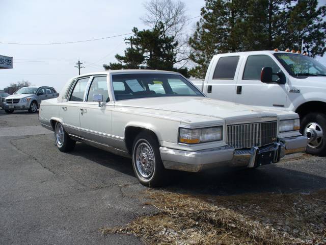 1991 Cadillac Brougham Unknown