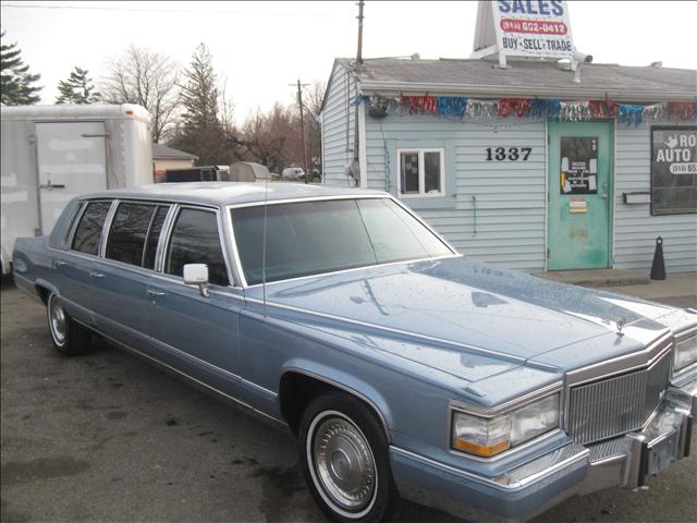 1992 Cadillac Brougham Base