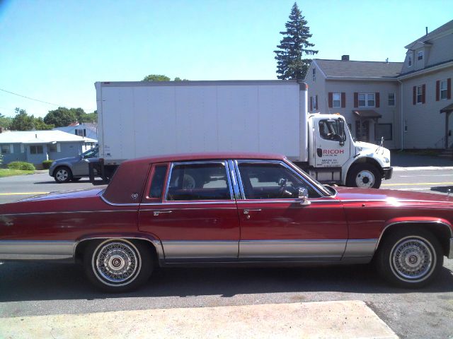 1992 Cadillac Brougham Base