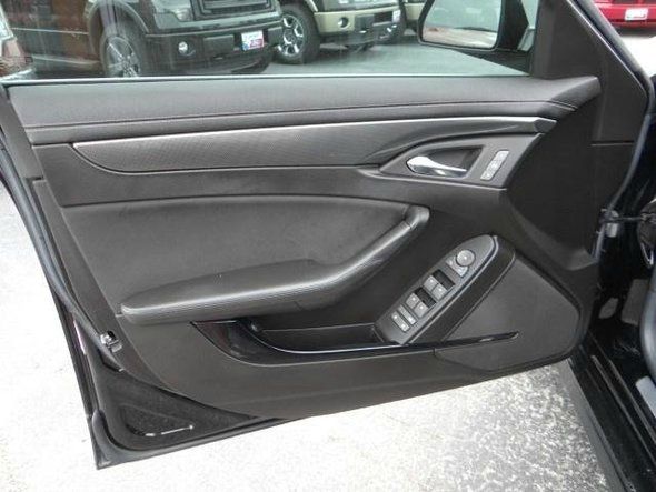 2009 Cadillac CTS-V CE Van