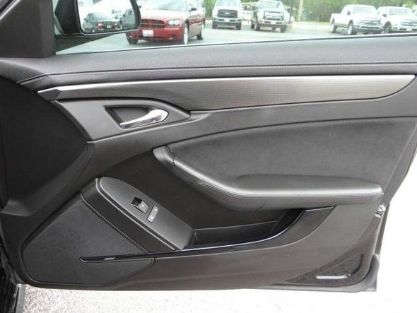 2009 Cadillac CTS-V CE Van