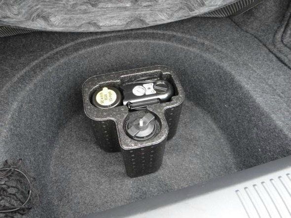 2009 Cadillac CTS-V CE Van