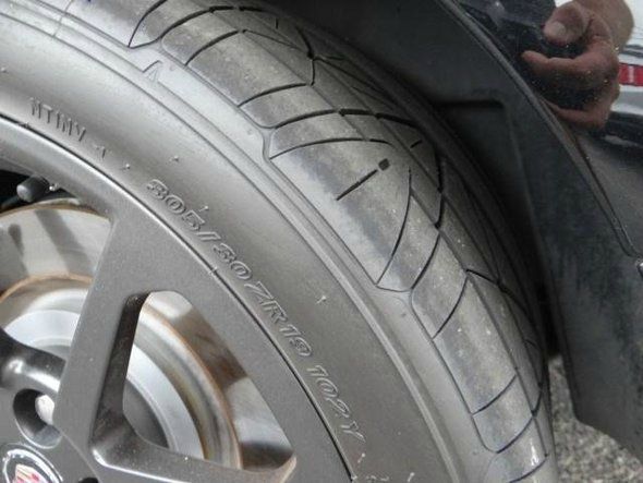 2009 Cadillac CTS-V CE Van