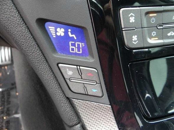 2009 Cadillac CTS-V CE Van