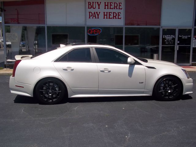 2010 Cadillac CTS-V CE Van