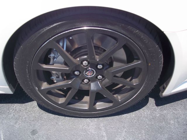 2010 Cadillac CTS-V CE Van