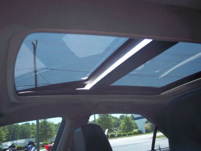 2010 Cadillac CTS-V CE Van