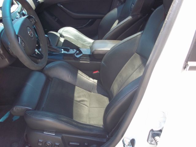 2010 Cadillac CTS-V CE Van