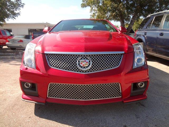 2011 Cadillac CTS-V CE Van