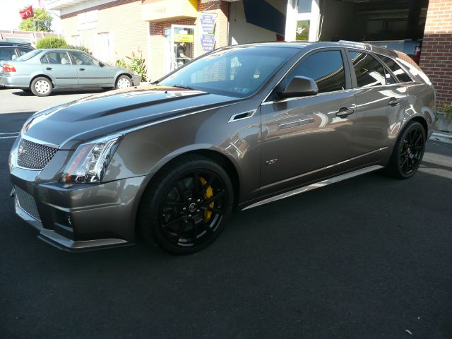 2012 Cadillac CTS-V CE Van