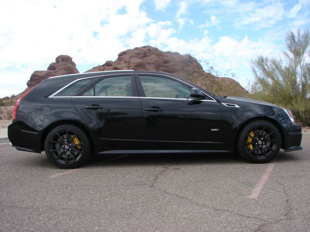 2012 Cadillac CTS-V CE Van