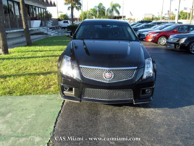 2013 Cadillac CTS-V CE Van