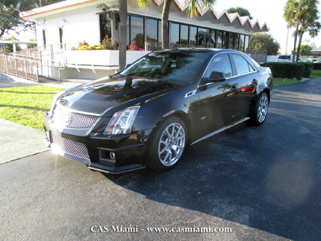 2013 Cadillac CTS-V CE Van
