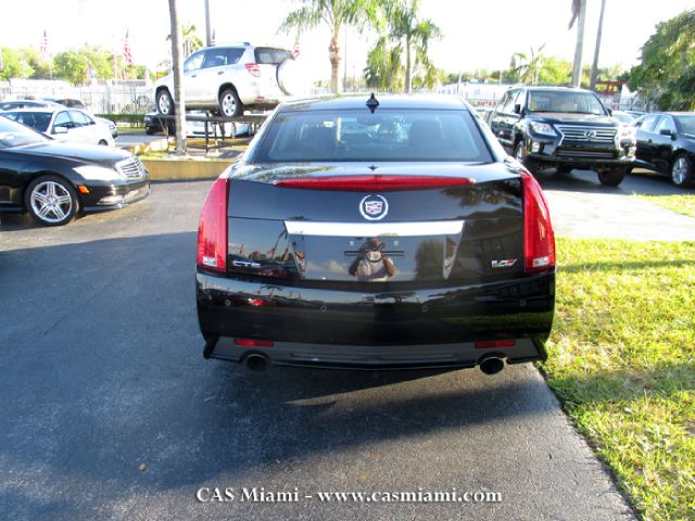 2013 Cadillac CTS-V CE Van