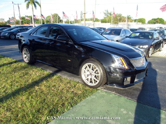 2013 Cadillac CTS-V CE Van