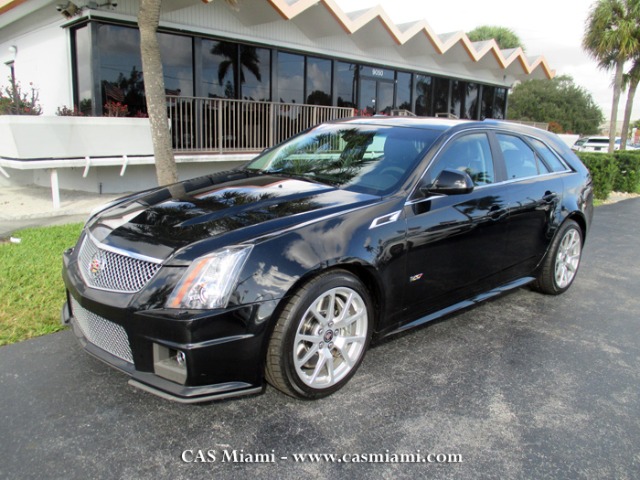 2013 Cadillac CTS-V CE Van
