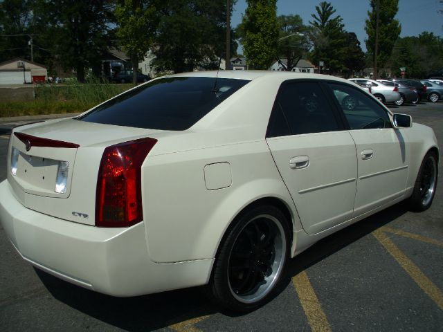 2003 Cadillac CTS Base