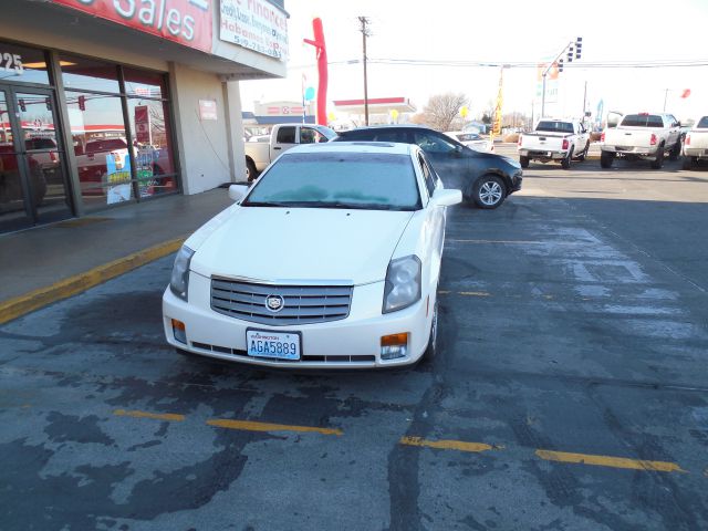 2003 Cadillac CTS Base