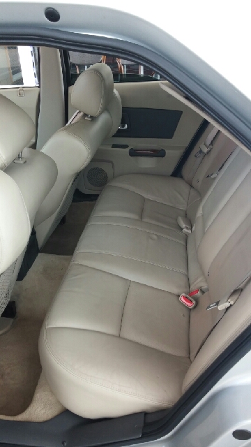 2003 Cadillac CTS Base